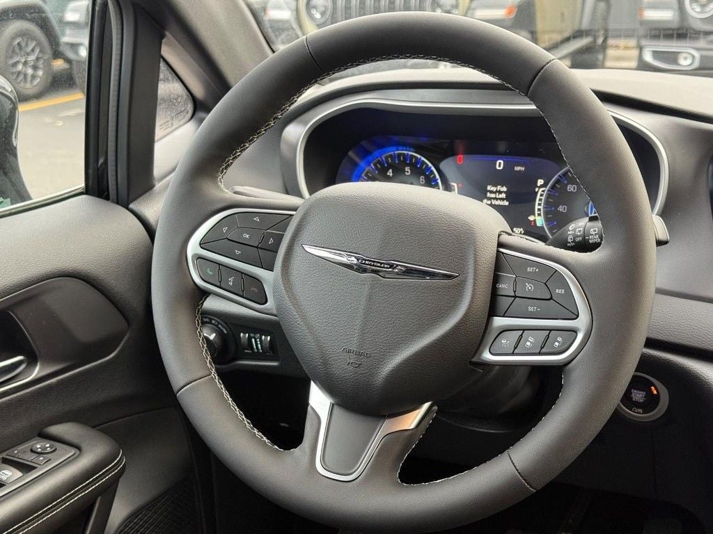 2026 Chrysler Voyager LX