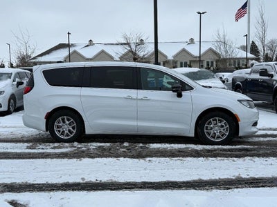 2026 Chrysler Voyager LX