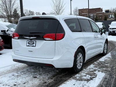 2026 Chrysler Voyager LX