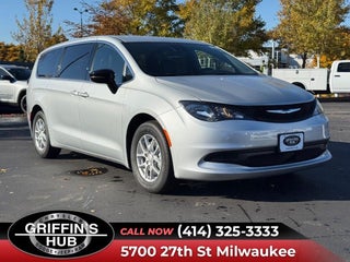 2026 Chrysler Voyager LX