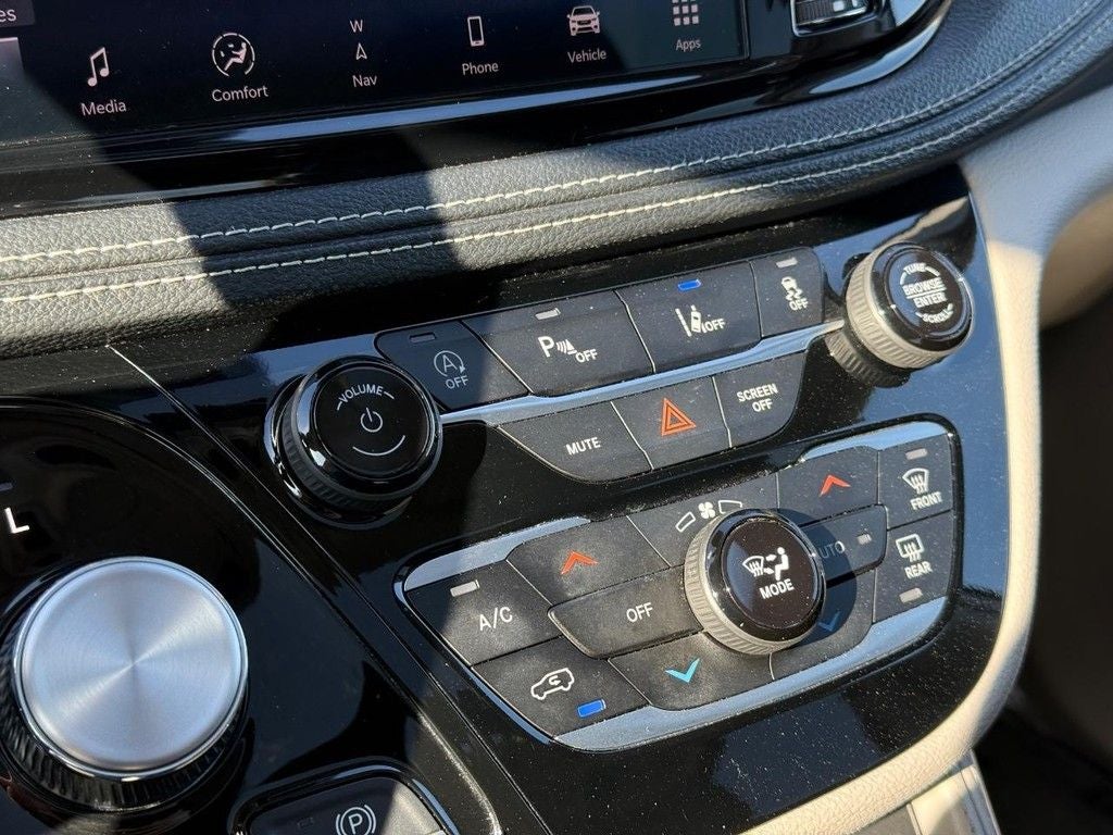 2024 Chrysler Pacifica Limited