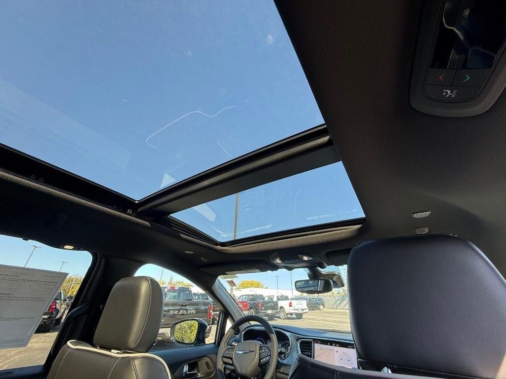 2026 Chrysler Pacifica Limited