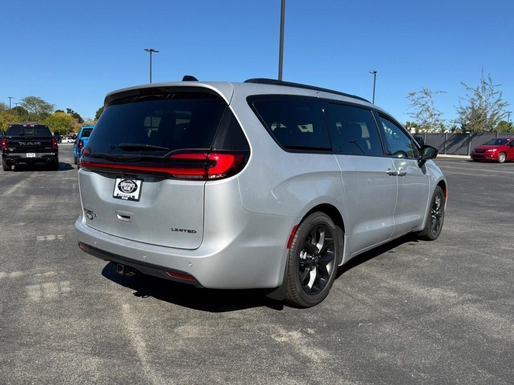 2026 Chrysler Pacifica Limited