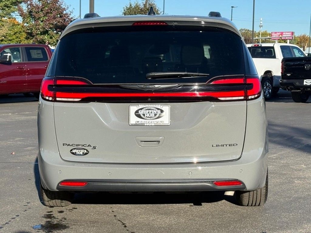2025 Chrysler Pacifica Limited