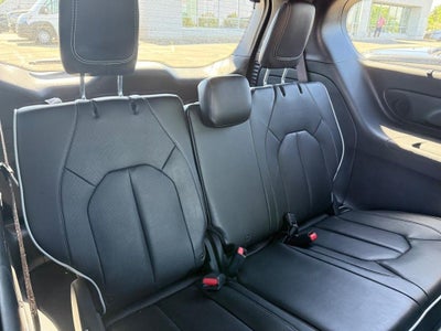 2020 Chrysler Pacifica Hybrid Limited
