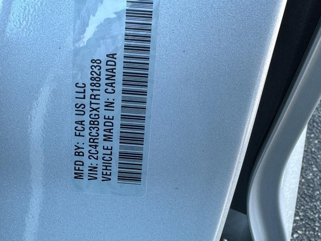 2026 Chrysler Pacifica Select