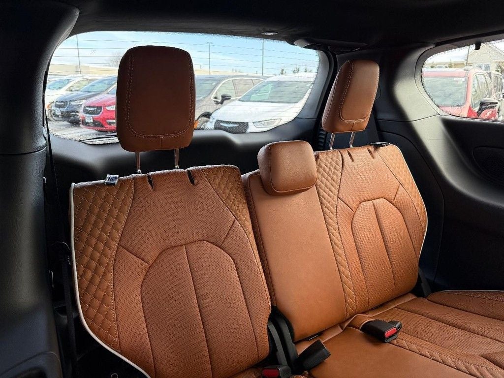 2026 Chrysler Pacifica Pinnacle