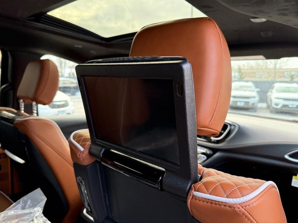 2026 Chrysler Pacifica Pinnacle