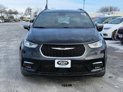 2026 Chrysler Pacifica Pinnacle
