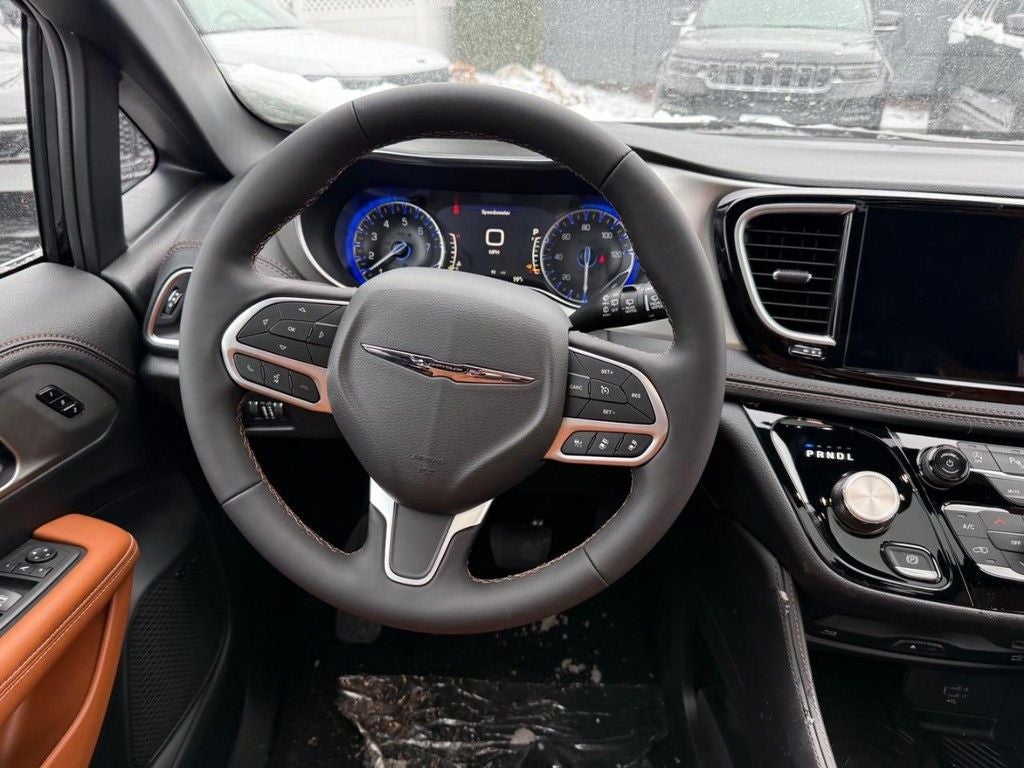 2026 Chrysler Pacifica Pinnacle