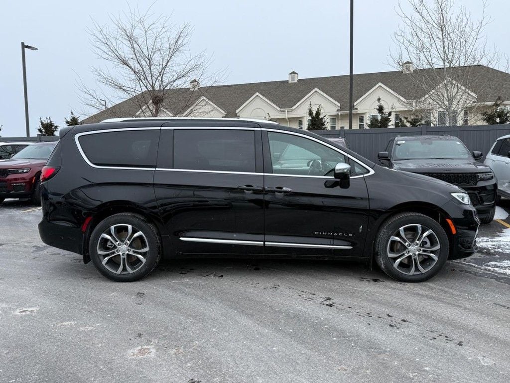 2026 Chrysler Pacifica Pinnacle