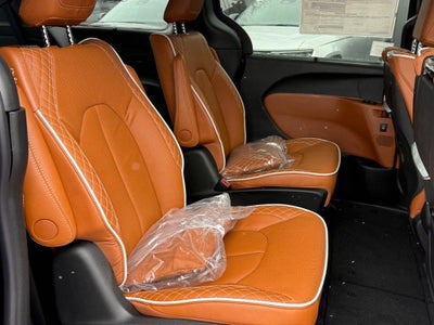 2026 Chrysler Pacifica Pinnacle
