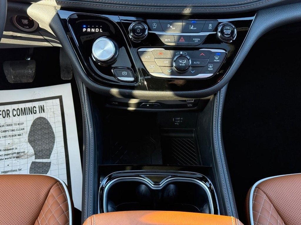 2026 Chrysler Pacifica Pinnacle