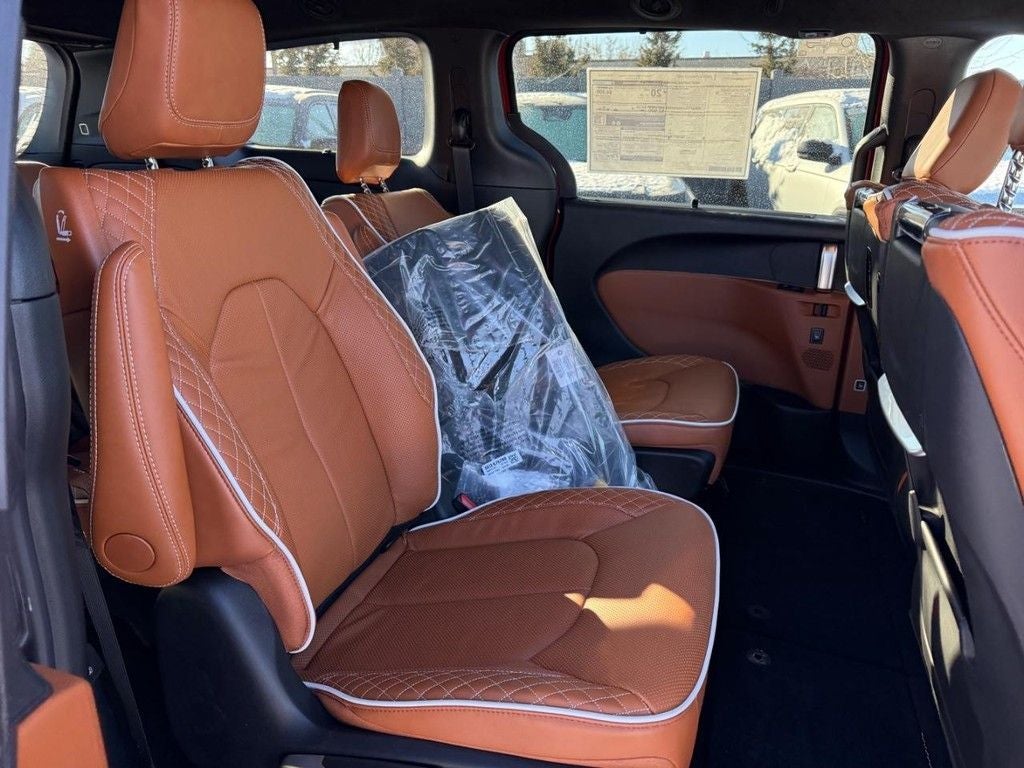 2026 Chrysler Pacifica Pinnacle