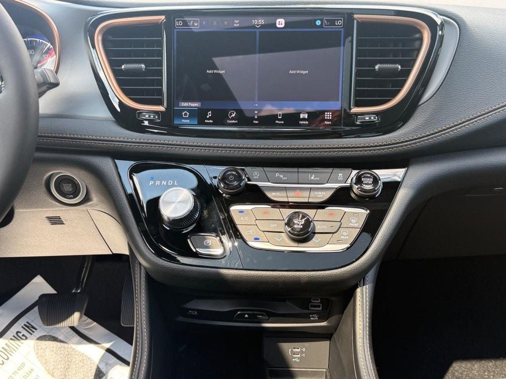 2027 Chrysler Pacifica Pinnacle