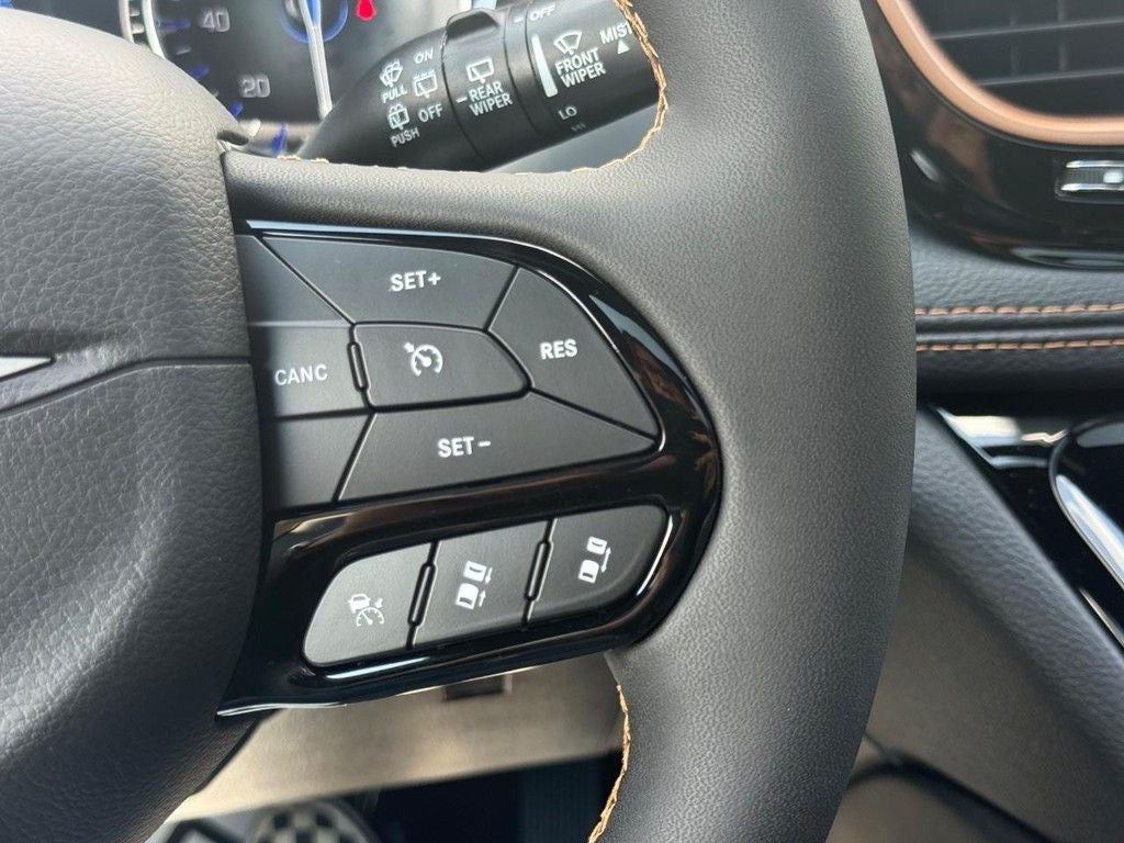 2027 Chrysler Pacifica Pinnacle