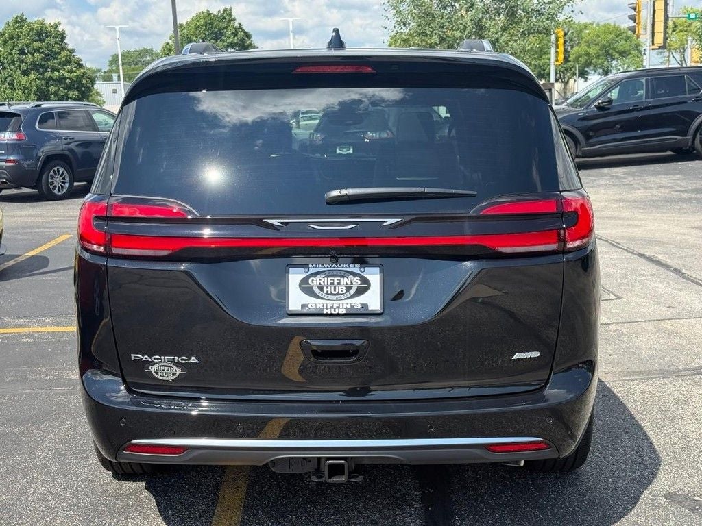 2027 Chrysler Pacifica Pinnacle