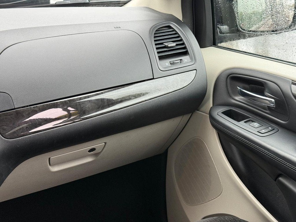 2018 Dodge Grand Caravan SE NEAR MILWAUKEE WI