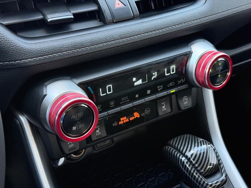 2023 Toyota RAV4 XLE NEAR MILWAUKEE WI