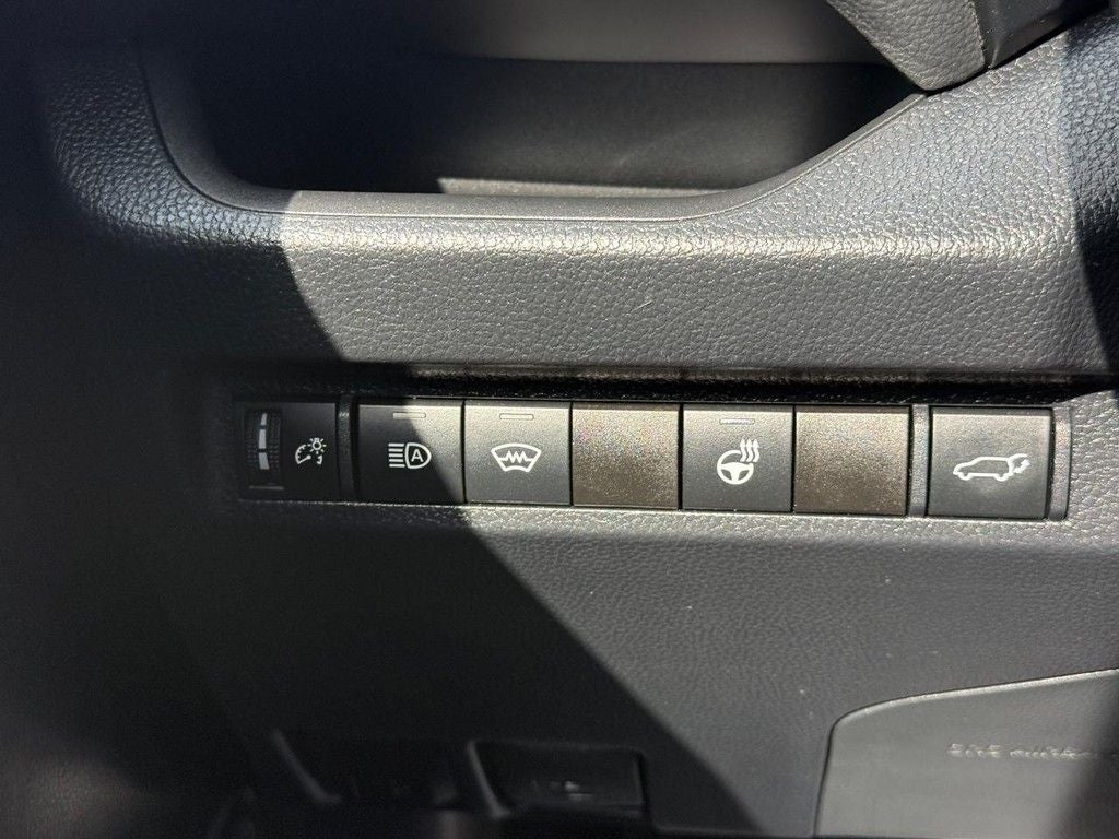 2023 Toyota RAV4 XLE NEAR MILWAUKEE WI