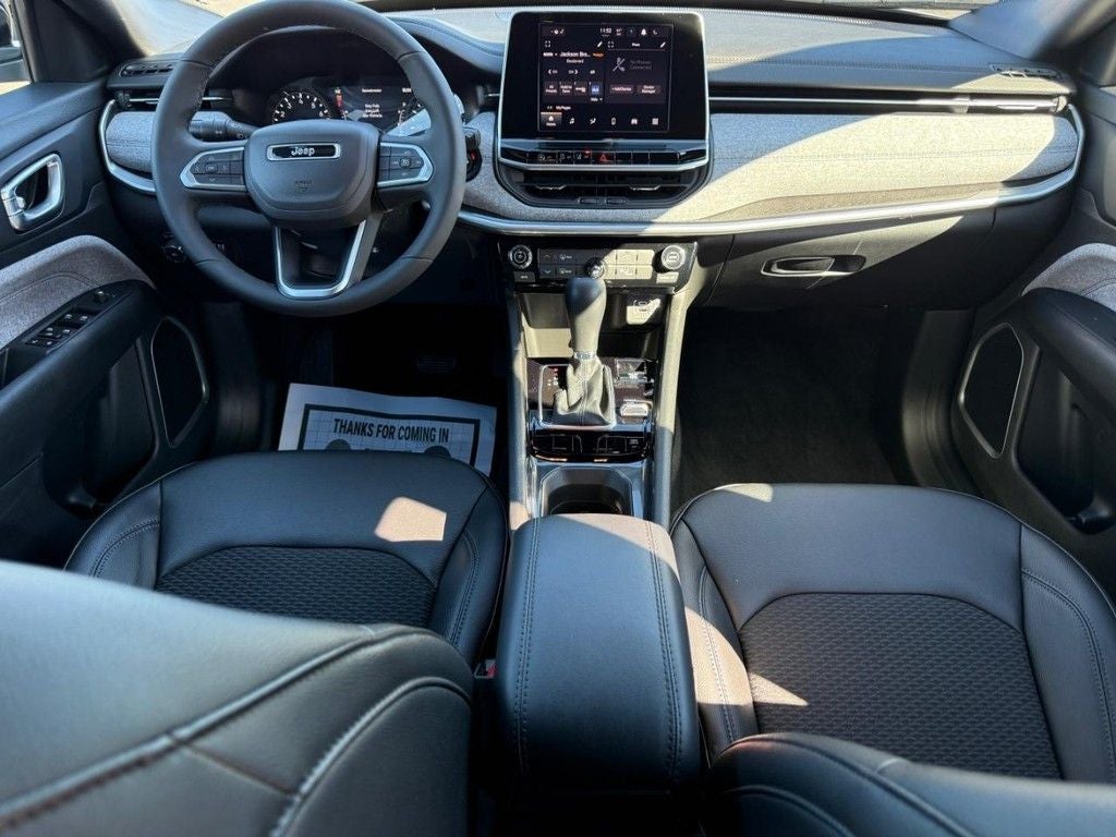 2025 Jeep Compass Latitude