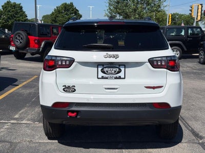 2025 Jeep Compass Trailhawk