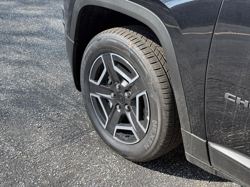 2026 Jeep Cherokee Laredo