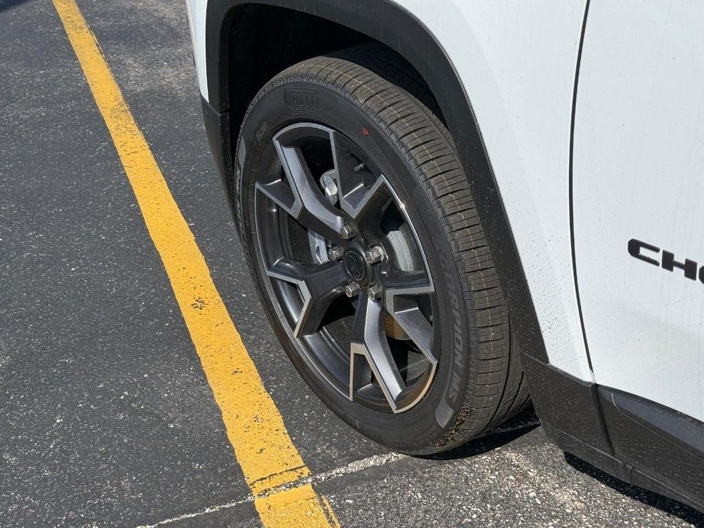 2026 Jeep Cherokee Overland