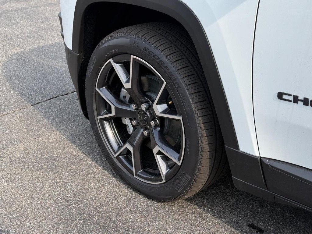 2026 Jeep Cherokee Overland