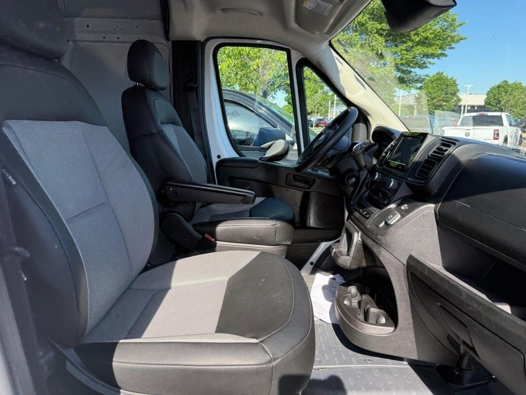 2024 Ram ProMaster 2500 High Roof