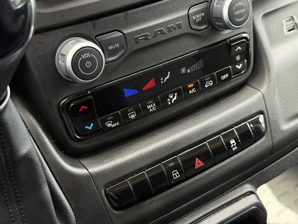 2025 Ram ProMaster 2500 Base