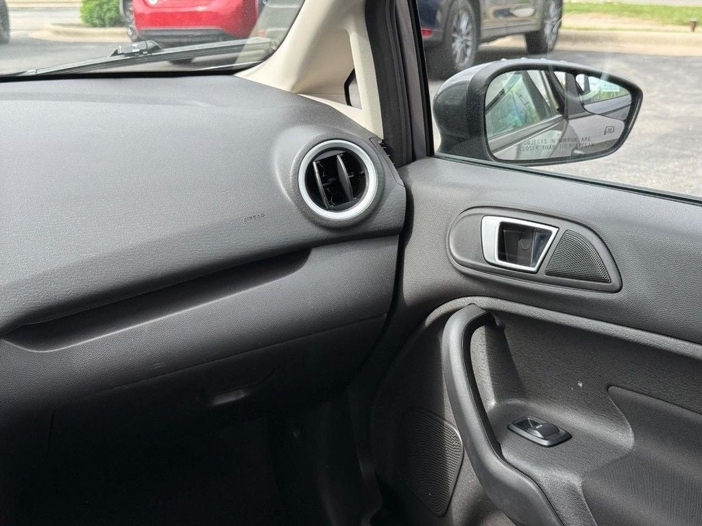2014 Ford Fiesta SE