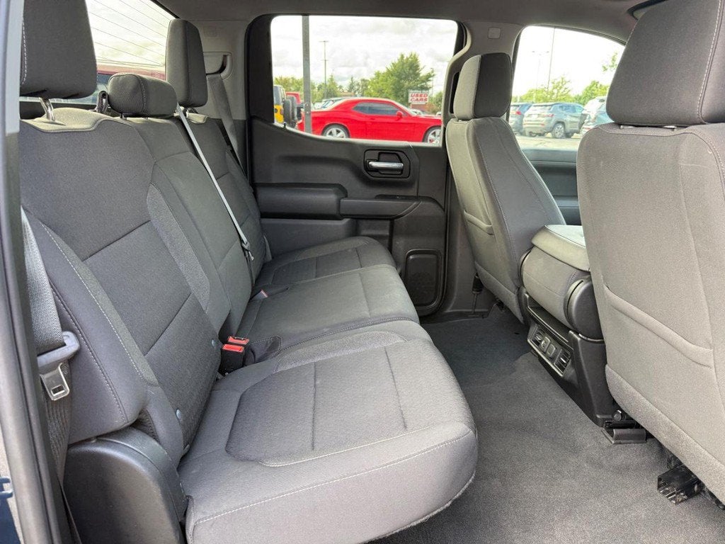 2021 Chevrolet Silverado 1500 LT NEAR MILWAUKEE WI