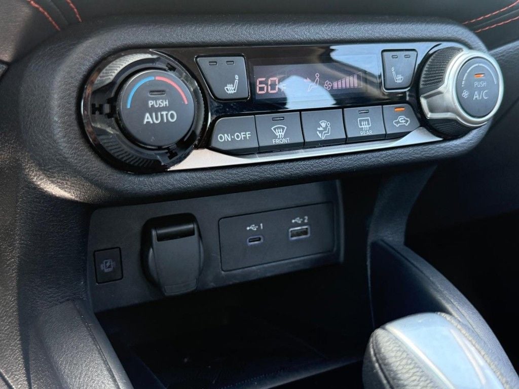 2024 Nissan Versa 1.6 SR