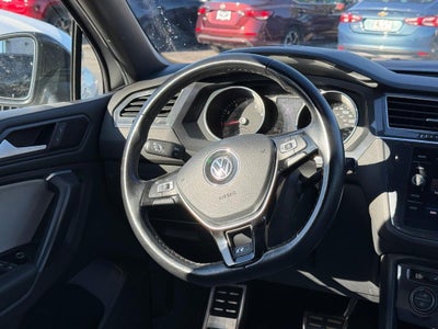 2021 Volkswagen Tiguan 2.0T SE R-Line Black