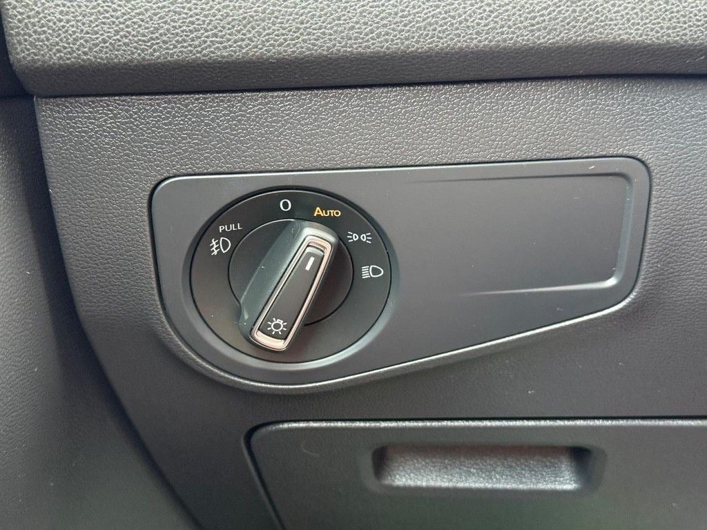 2021 Volkswagen Tiguan 2.0T SEL