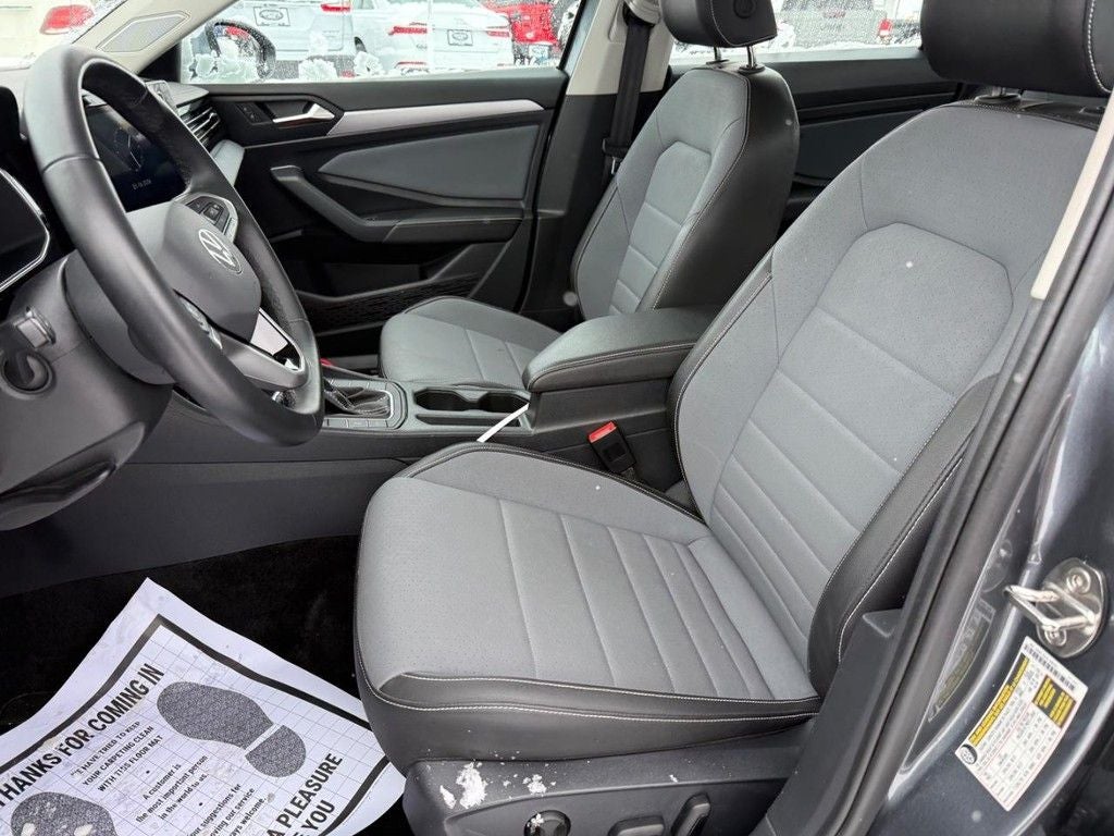 2025 Volkswagen Jetta 1.5T SE