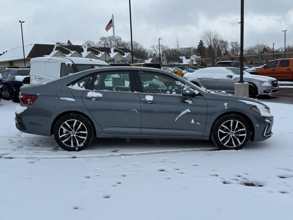 2025 Volkswagen Jetta 1.5T SE