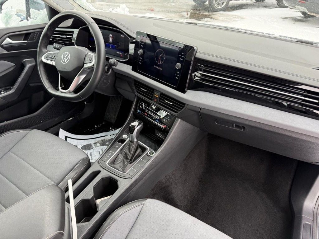 2025 Volkswagen Jetta 1.5T SE