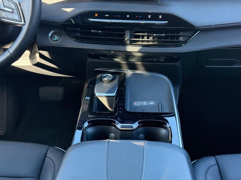 2025 Buick Enclave Preferred NEAR MILWAUKEE WI