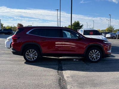 2025 Buick Enclave Preferred NEAR MILWAUKEE WI