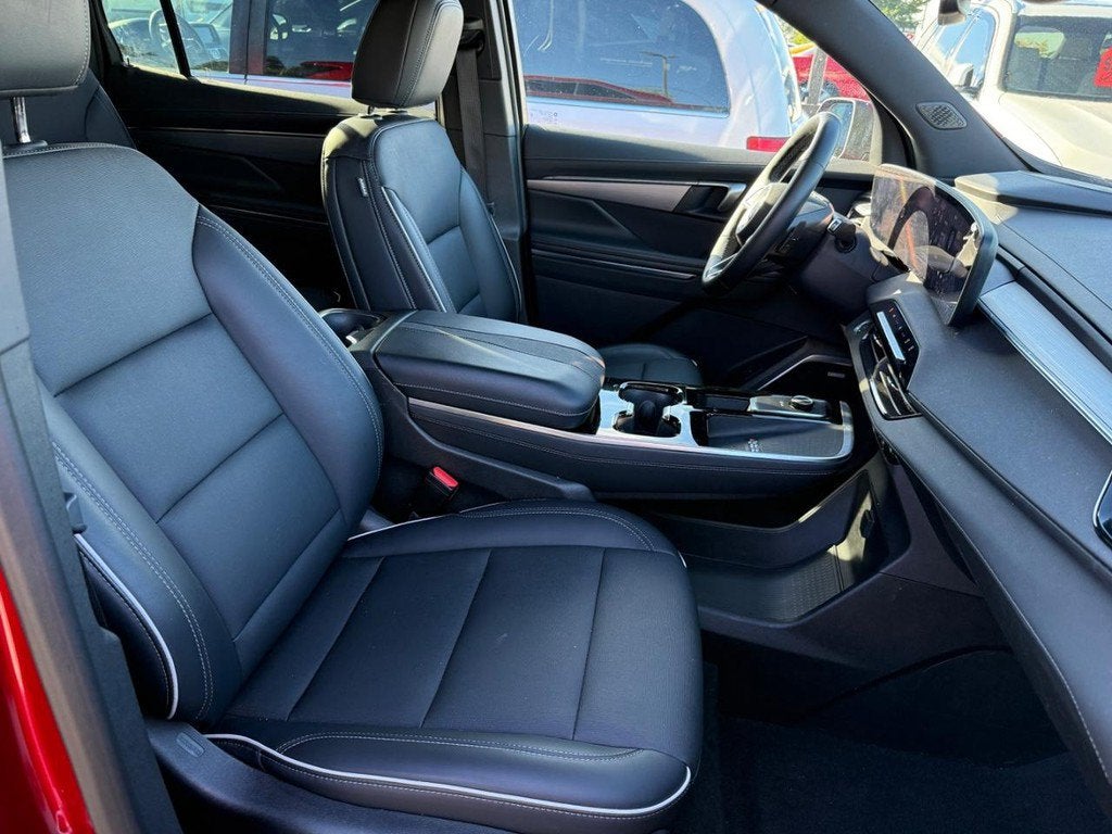 2025 Buick Enclave Preferred NEAR MILWAUKEE WI