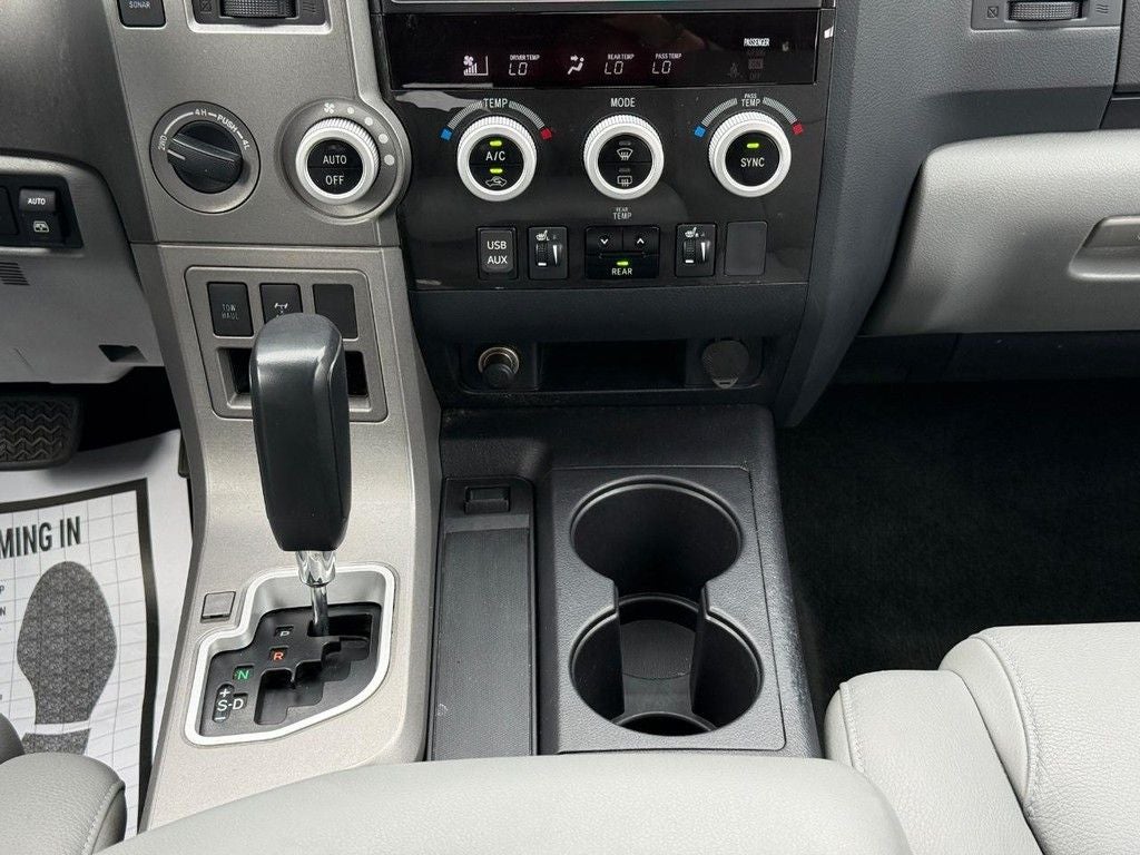 2017 Toyota Sequoia SR5 5.7L