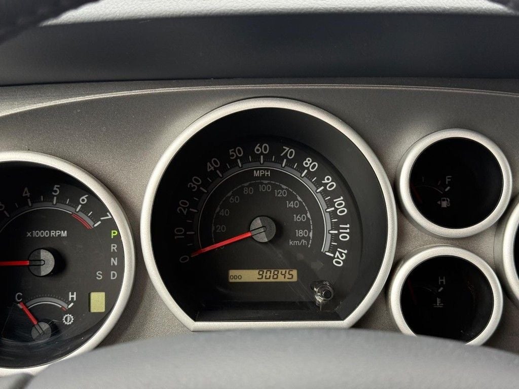 2017 Toyota Sequoia SR5 5.7L