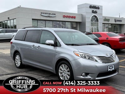 2017 Toyota Sienna Limited 7 Passenger
