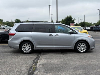 2017 Toyota Sienna Limited 7 Passenger