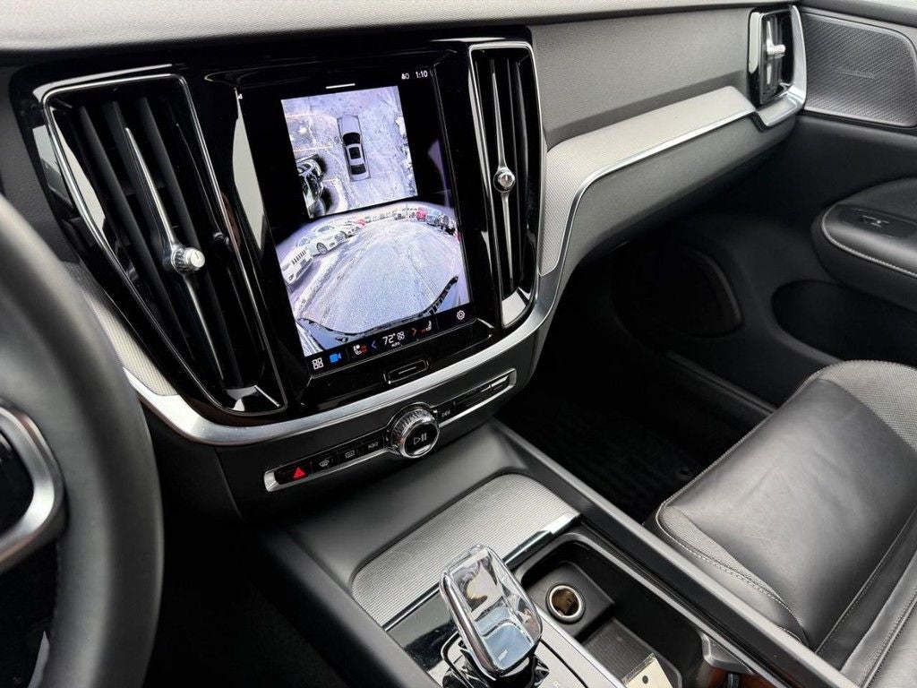 2024 Volvo S60 B5 Plus Black Edition