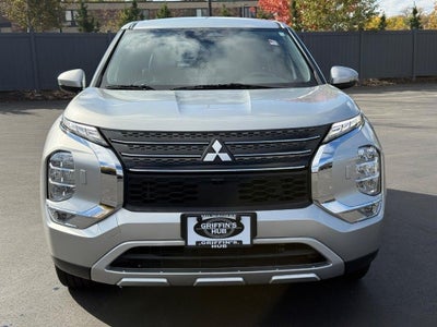 2023 Mitsubishi Outlander SE Black Edition