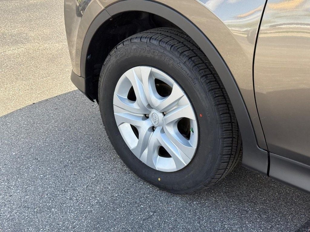 2013 Toyota RAV4 LE
