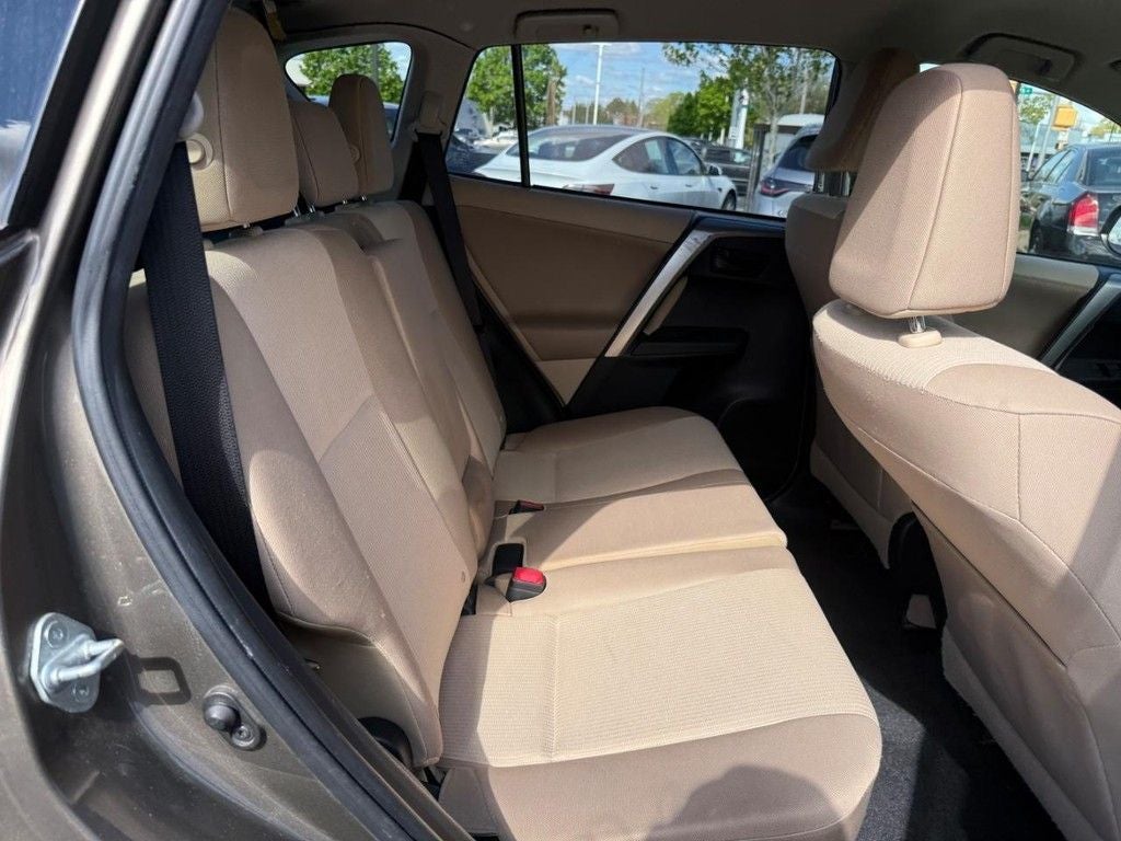 2013 Toyota RAV4 LE